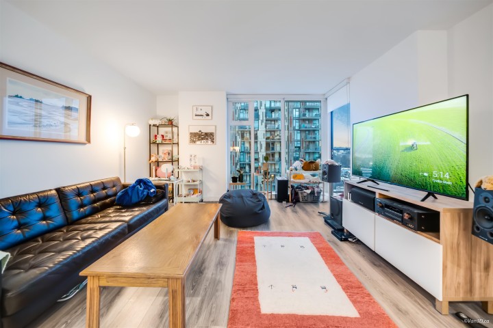 Photo 4 at 1108 - 8181 Chester Street, South Vancouver, Vancouver East