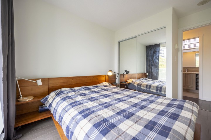 Photo 15 at 657 - 5515 Boundary Road, Collingwood VE, Vancouver East