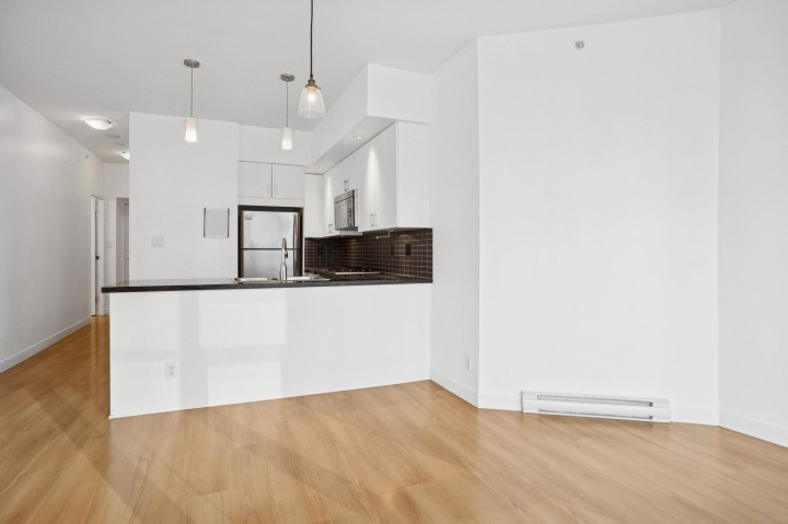 Photo 7 at 1203 - 1050 Smithe Street, West End VW, Vancouver West