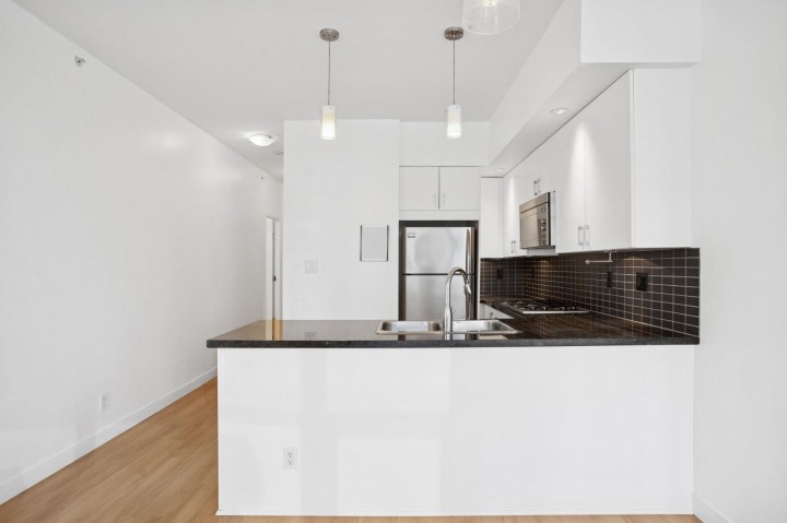 Photo 11 at 1203 - 1050 Smithe Street, West End VW, Vancouver West