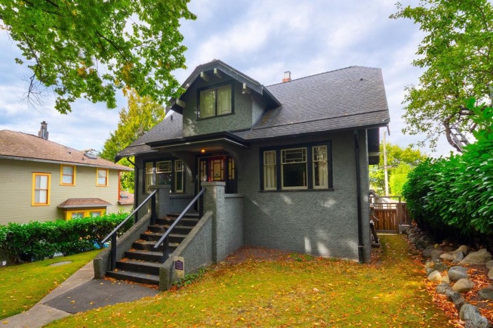 Photo 2 at 1809 Venables Street, Hastings, Vancouver East