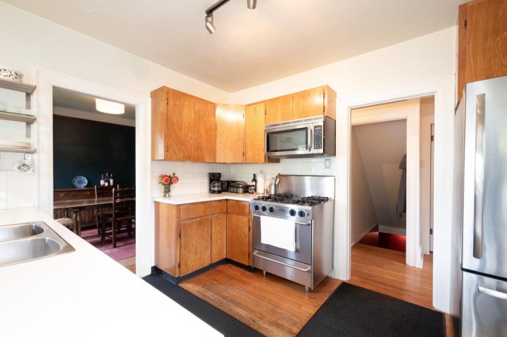 Photo 10 at 1809 Venables Street, Hastings, Vancouver East