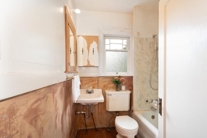 Photo 15 at 1809 Venables Street, Hastings, Vancouver East