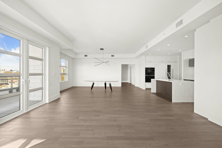 Photo 3 at 504 - 6168 East Boulevard, Kerrisdale, Vancouver West