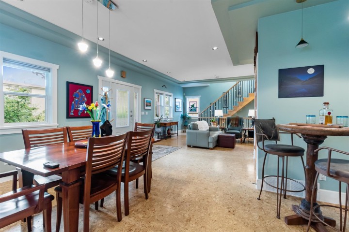 Photo 2 at 419 E 23rd Avenue, Fraser VE, Vancouver East