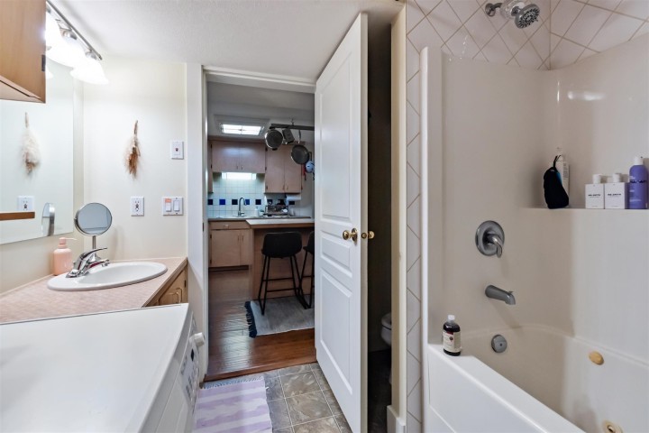 Photo 21 at 419 E 23rd Avenue, Fraser VE, Vancouver East