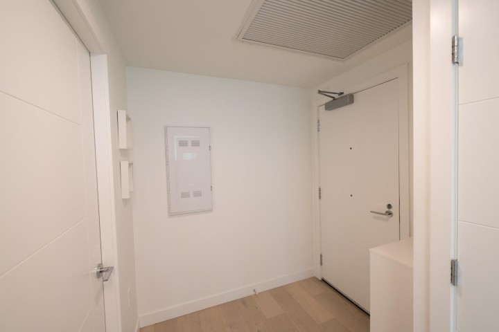 Photo 7 at 212 - 4240 Cambie Street, Cambie, Vancouver West