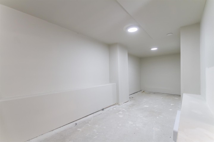 Photo 28 at 2350 E 49th Avenue, Killarney VE, Vancouver East