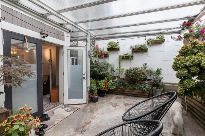 Photo 6 at 1 - 451 E Pender Street, Strathcona, Vancouver East