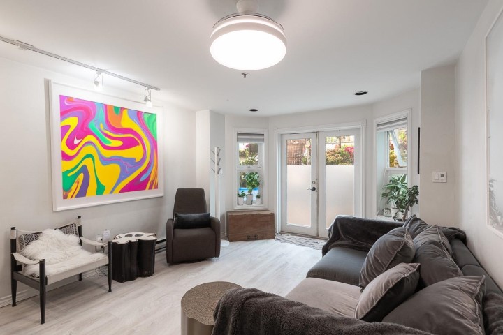 Photo 10 at 1 - 451 E Pender Street, Strathcona, Vancouver East