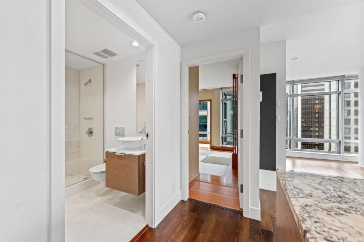 Photo 13 at 2505 - 1111 Alberni Street, West End VW, Vancouver West