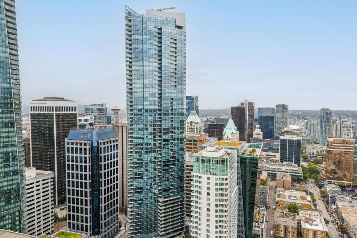 Photo 12 at 2505 - 1111 Alberni Street, West End VW, Vancouver West