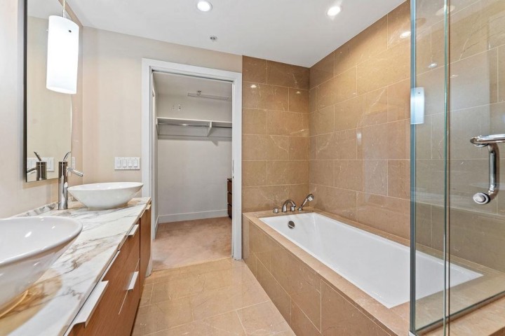 Photo 22 at 2505 - 1111 Alberni Street, West End VW, Vancouver West