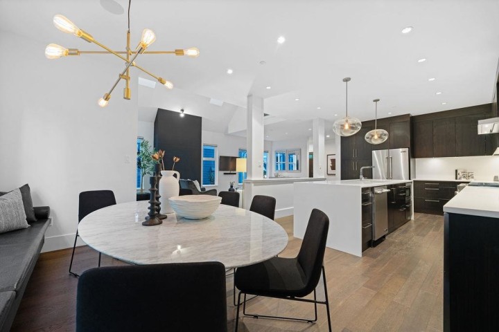 Photo 13 at 3761 Edgemont Boulevard, Edgemont, North Vancouver