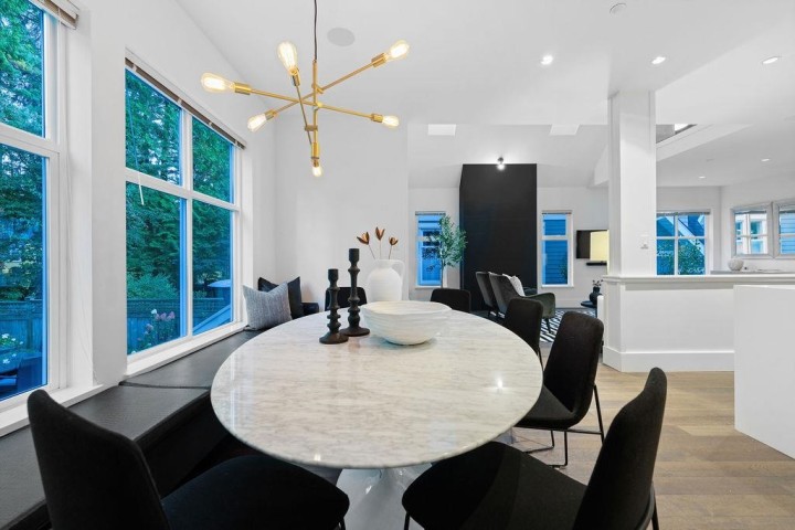 Photo 14 at 3761 Edgemont Boulevard, Edgemont, North Vancouver