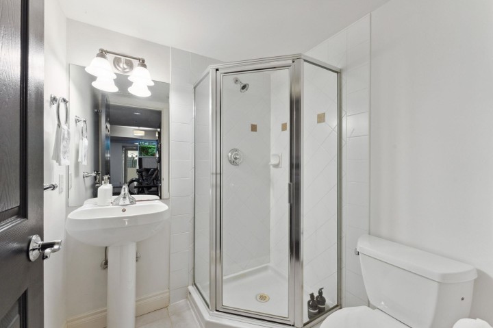 Photo 37 at 3761 Edgemont Boulevard, Edgemont, North Vancouver