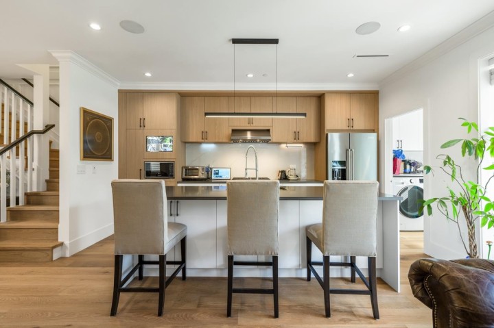 Photo 9 at 3210 E 62 Avenue, Champlain Heights, Vancouver East