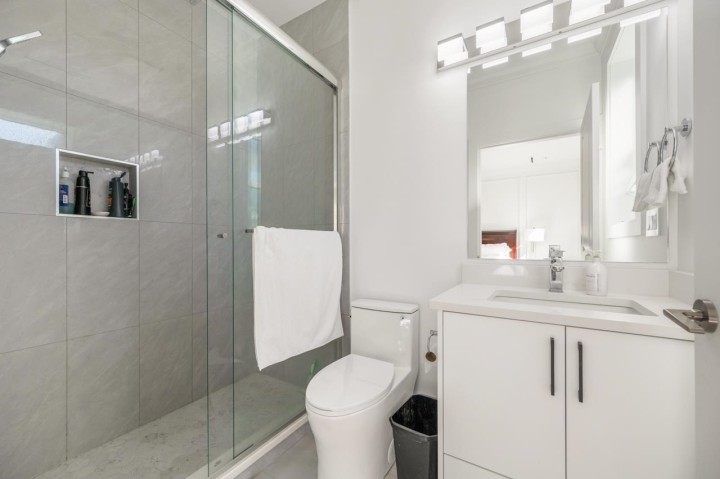 Photo 18 at 3210 E 62 Avenue, Champlain Heights, Vancouver East