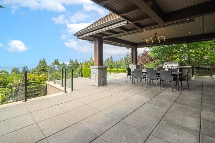 Photo 18 at 2638 Queens Avenue, Queens, West Vancouver