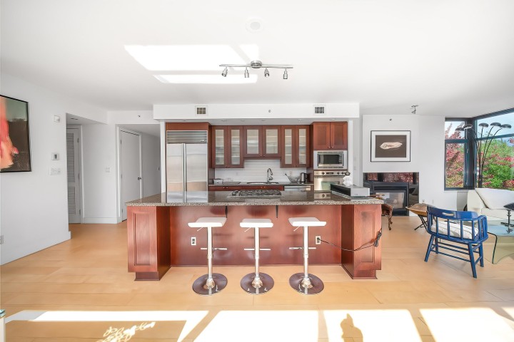 Photo 14 at 301 - 1863 Alberni Street, West End VW, Vancouver West