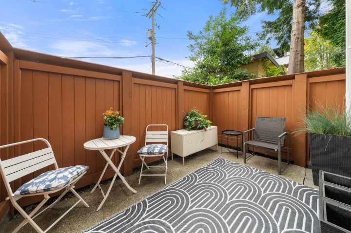 Photo 12 at 101 - 2215 Mcgill Street, Hastings, Vancouver East