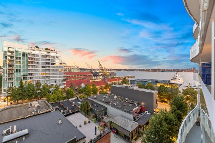 Photo 2 at 707 - 118 Carrie Cates Court, Lower Lonsdale, North Vancouver