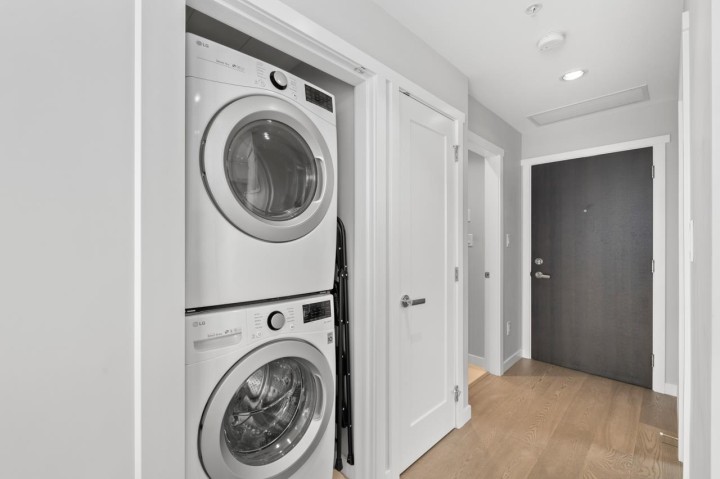 Photo 22 at 707 - 118 Carrie Cates Court, Lower Lonsdale, North Vancouver