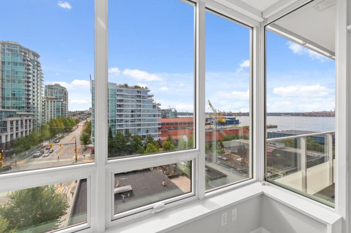 Photo 7 at 707 - 118 Carrie Cates Court, Lower Lonsdale, North Vancouver