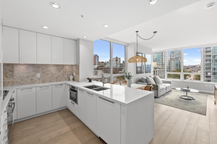 Photo 11 at 707 - 118 Carrie Cates Court, Lower Lonsdale, North Vancouver