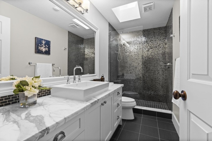 Photo 32 at 4882 Vista Place, Caulfeild, West Vancouver