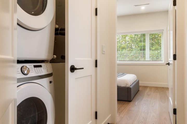 Photo 12 at 2051 E 4th Avenue, Grandview Woodland, Vancouver East