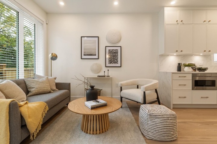 Photo 4 at 2051 E 4th Avenue, Grandview Woodland, Vancouver East