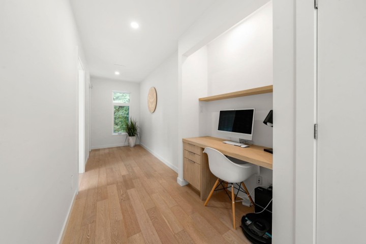 Photo 15 at 2025 Mackay Avenue, Pemberton Heights, North Vancouver