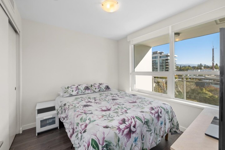 Photo 14 at 610 - 125 E 14th Street, Central Lonsdale, North Vancouver