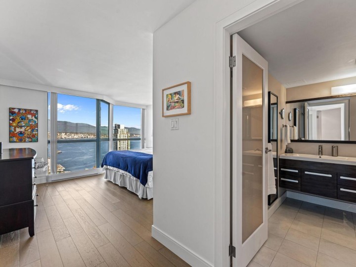 Photo 13 at 2302 - 1415 West Georgia Street, Coal Harbour, Vancouver West