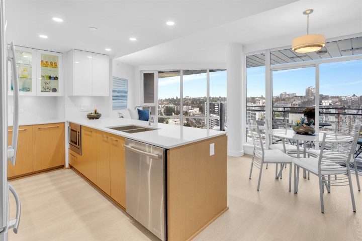 Photo 3 at 2026 - 1618 Quebec Street, Mount Pleasant VE, Vancouver East