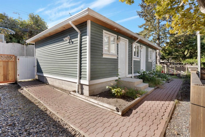 Photo 6 at 1630 E 11th Avenue, Grandview Woodland, Vancouver East