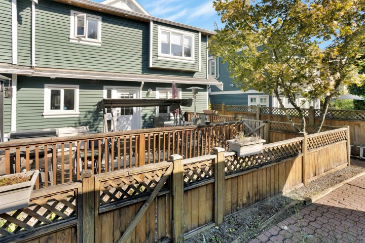 Photo 7 at 1630 E 11th Avenue, Grandview Woodland, Vancouver East