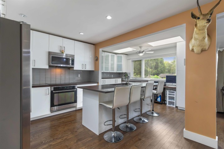 Photo 11 at 759 Morgan Road, Westlynn, North Vancouver