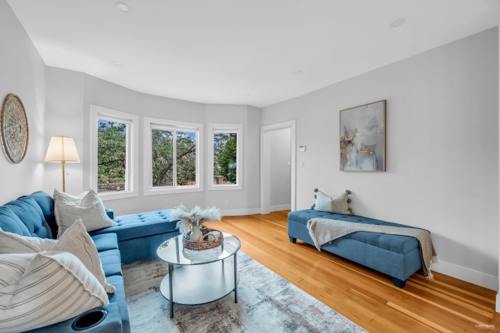 Photo 6 at 3403 Carolina Street, Fraser VE, Vancouver East