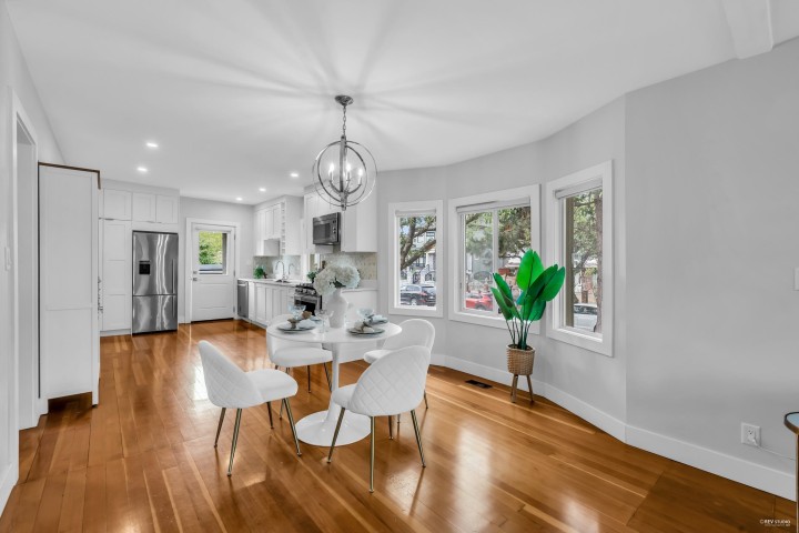 Photo 10 at 3403 Carolina Street, Fraser VE, Vancouver East