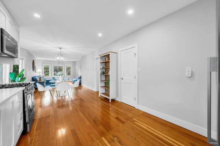 Photo 18 at 3403 Carolina Street, Fraser VE, Vancouver East