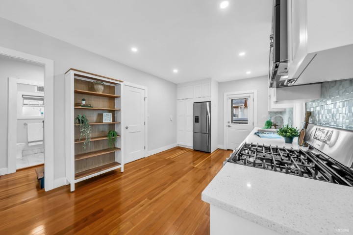 Photo 15 at 3403 Carolina Street, Fraser VE, Vancouver East