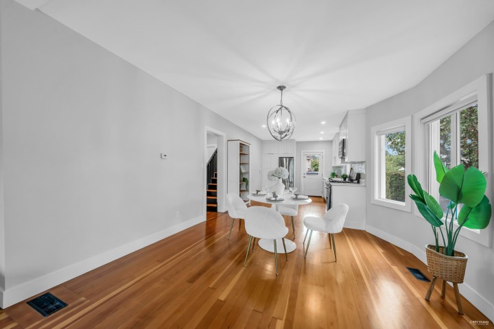 Photo 8 at 3403 Carolina Street, Fraser VE, Vancouver East