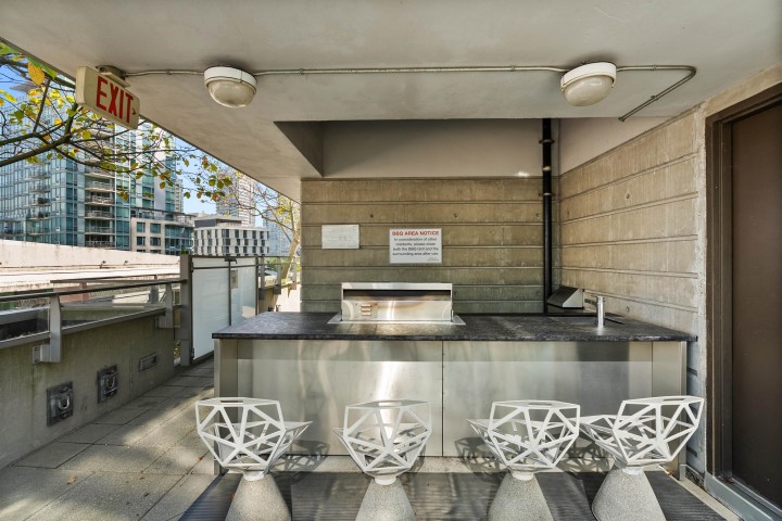 Photo 27 at 901 - 1409 W Pender Street, Coal Harbour, Vancouver West