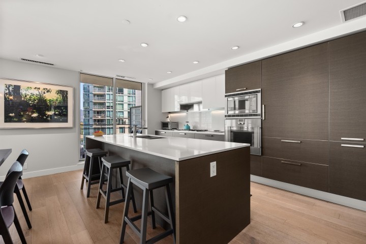 Photo 10 at 901 - 1409 W Pender Street, Coal Harbour, Vancouver West