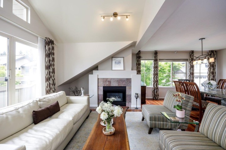 Photo 3 at 50 - 1550 Larkhall Crescent, Northlands, North Vancouver