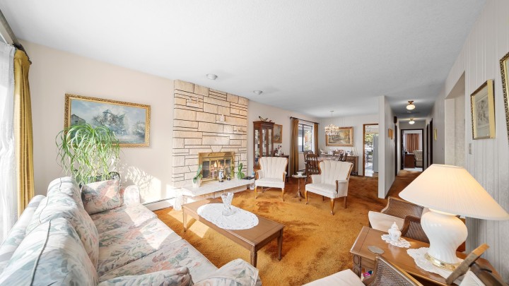 Photo 3 at 271 E 38th Avenue, Main, Vancouver East