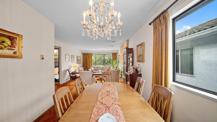 Photo 10 at 271 E 38th Avenue, Main, Vancouver East