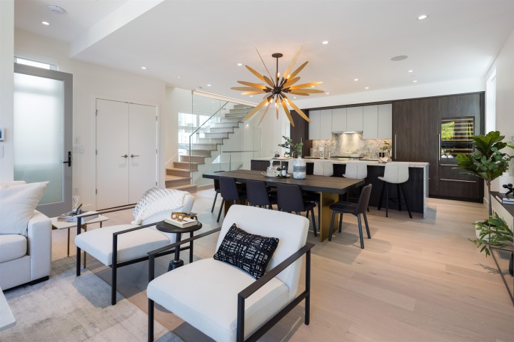 Photo 6 at 592 Arthur Erickson Place, Park Royal, West Vancouver